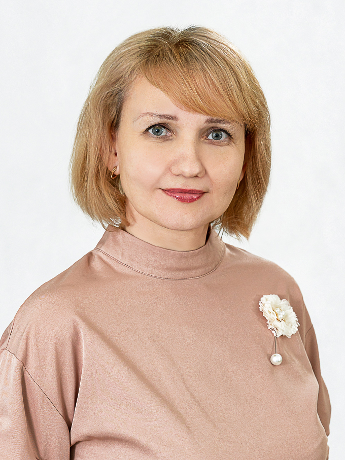 Окорокова Алена Геннадьевна.
